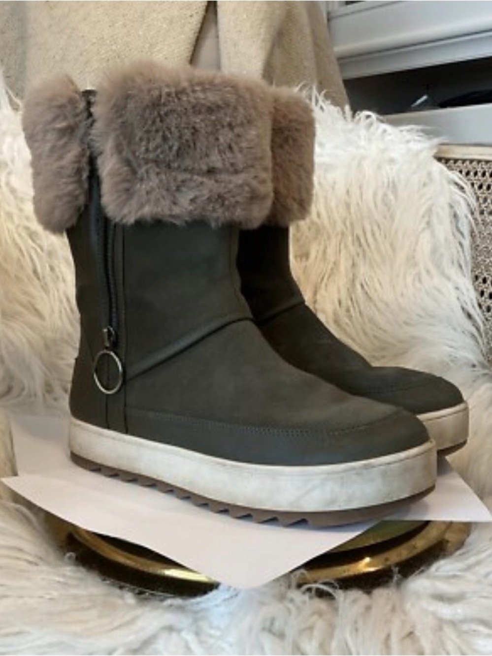Koolaburra Olive Green Faux-Fur Cuff Winter Ankle Boots